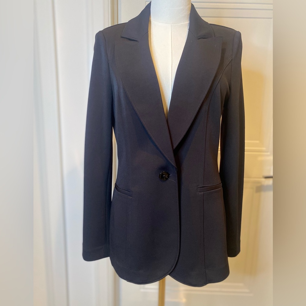 White House Black Market Stretch Black Blazer Size 8P Polished Work and Evening